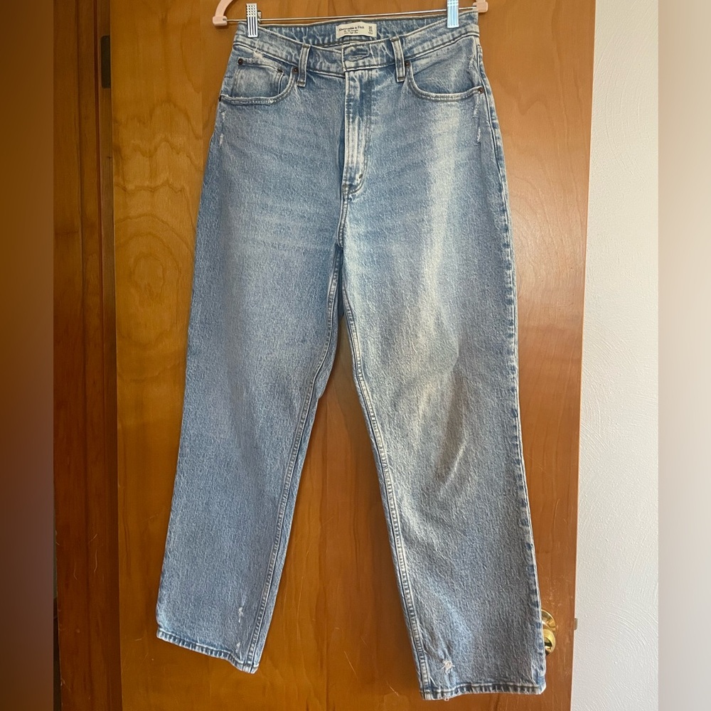 Abercrombie & Fitch Light Wash High Rise Straight Leg Jeans